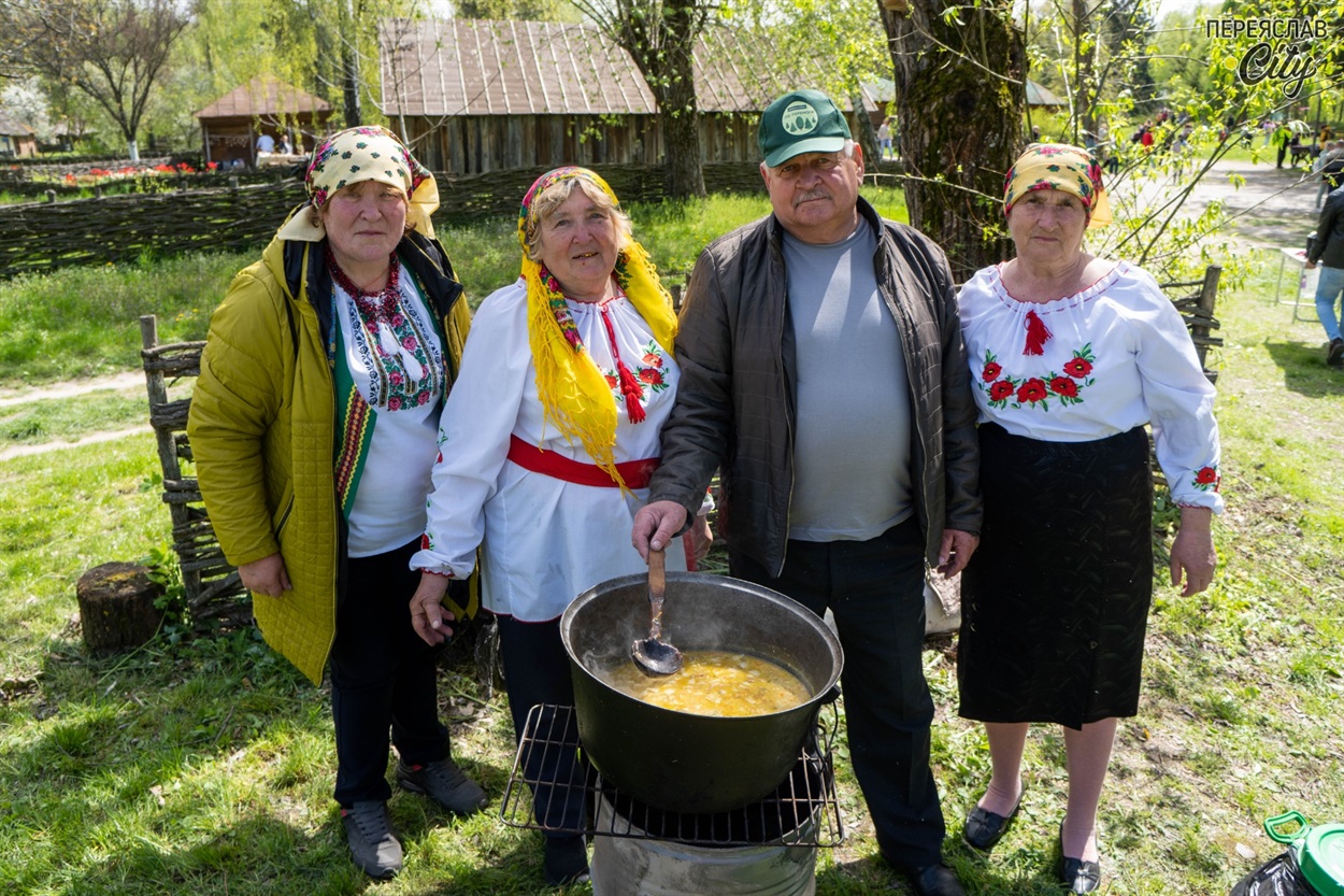 Команда "Берегиня" Студениківської громади