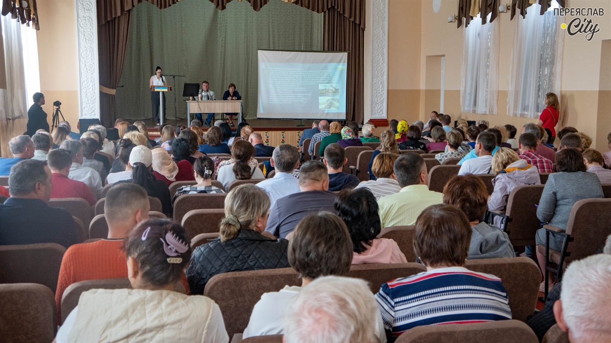 У залі Ташанського будинку культури майже не було вільних місць