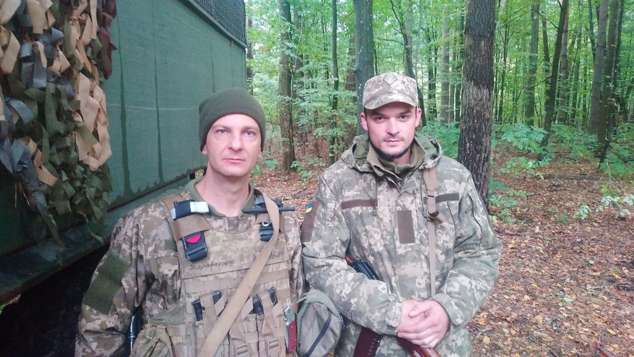 Володимир Бурлак (ліворуч)