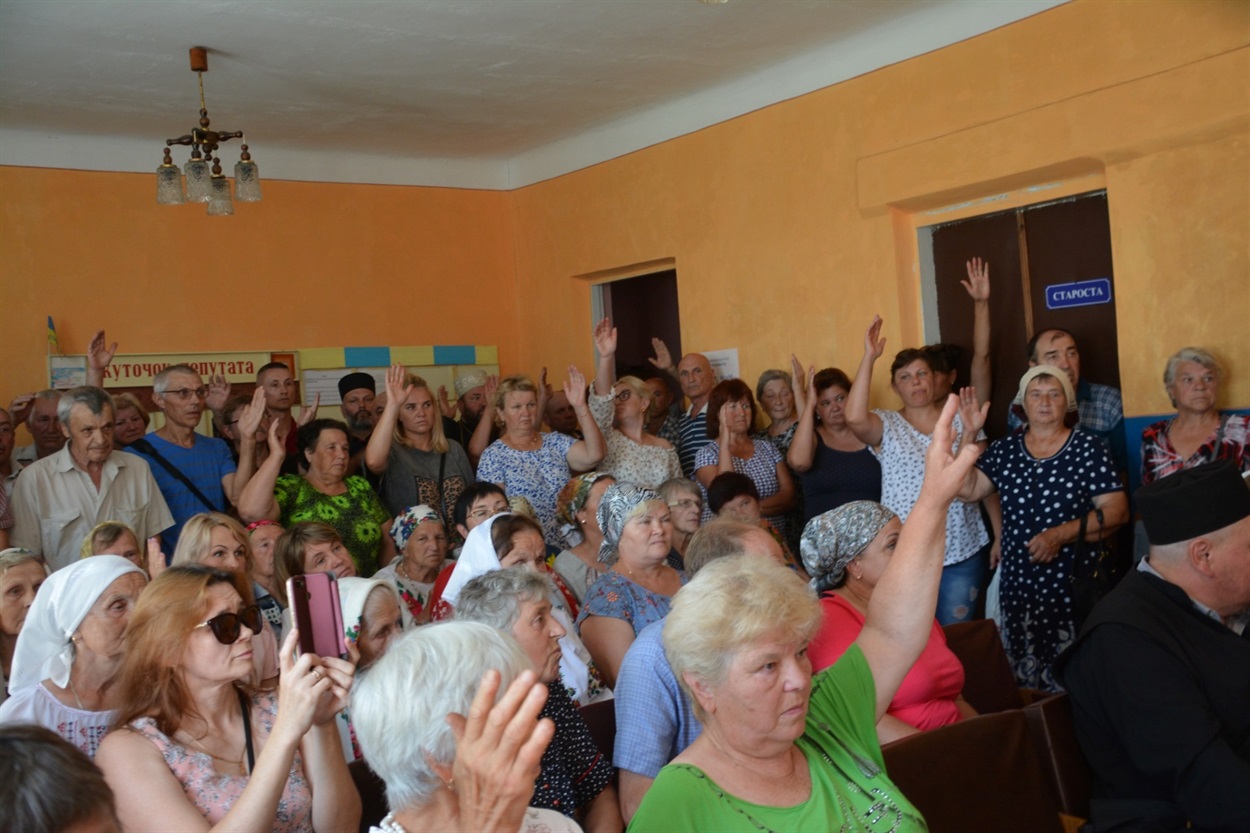 Голосування жителі  Пристрім провели під протокол 