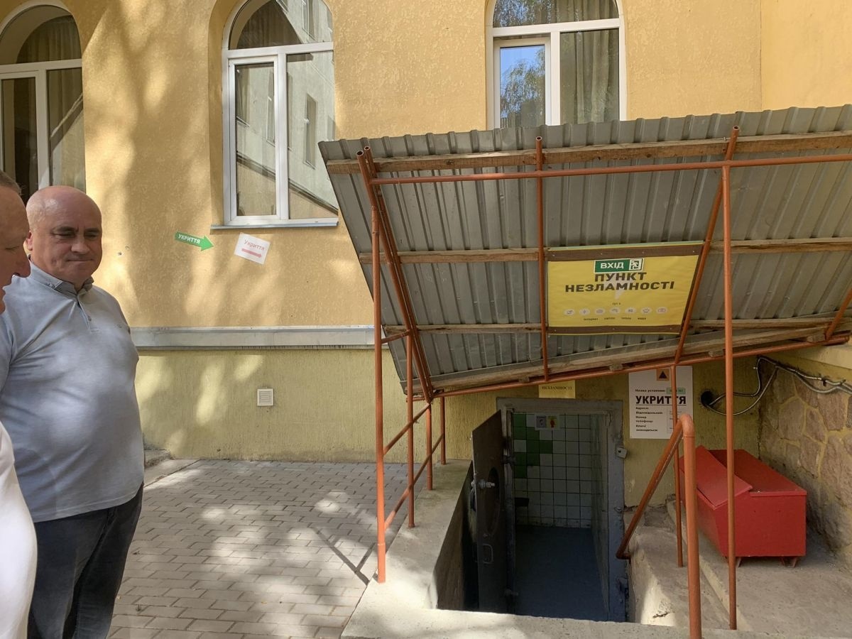 Укриття в історичній споруді було ще з часів  радянського періоду т.зв. "холодної війни" 
