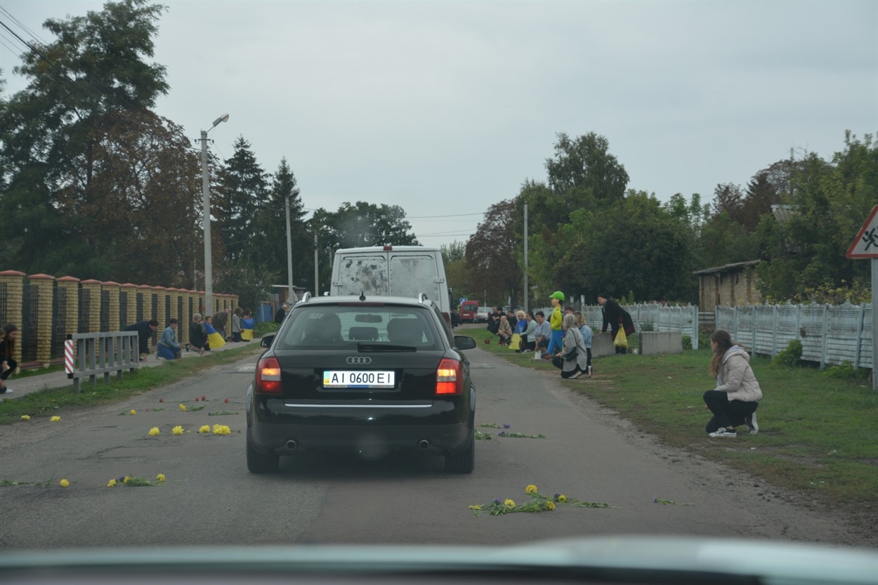 Прощання із загиблим бійцем Валентином Голубом