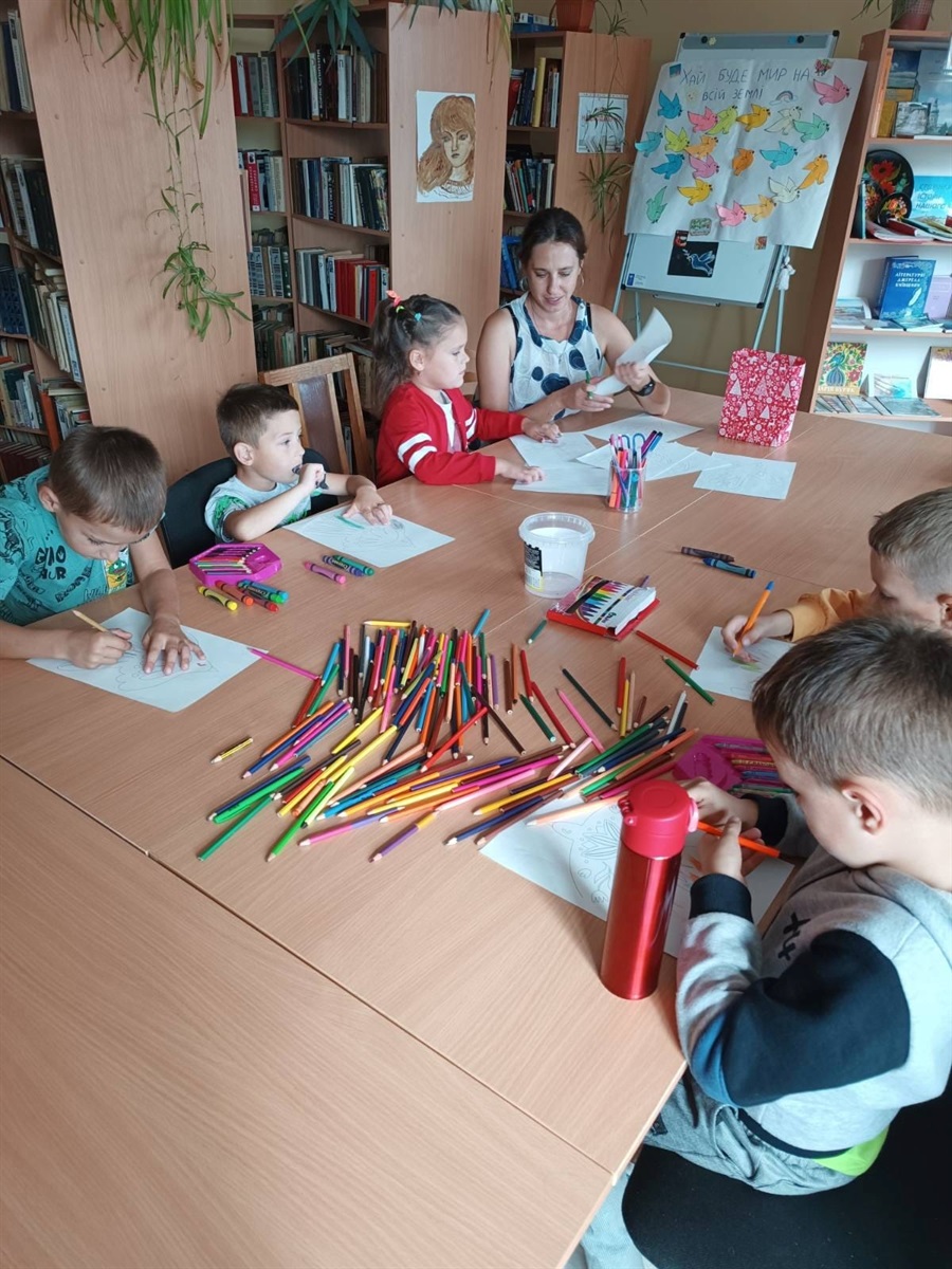 День миру в Дівичківській сільській бібліотеці