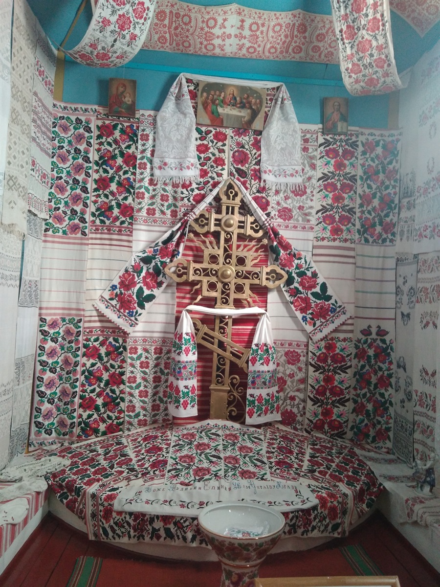 Ткані рушники сіл Велика Каратуль, Циблі, Вінинці. Фрагмент експозиції