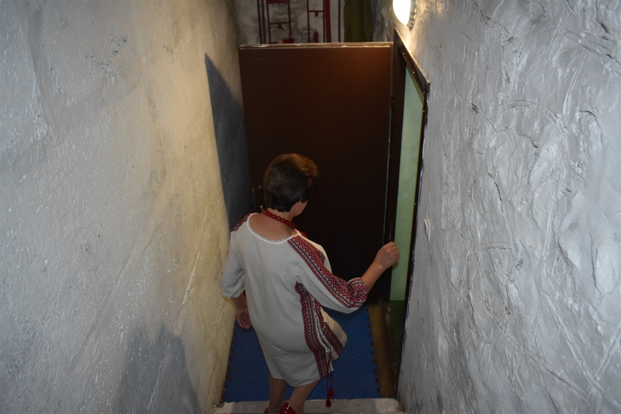 Під укриття облаштували підвальне приміщення гімназії 