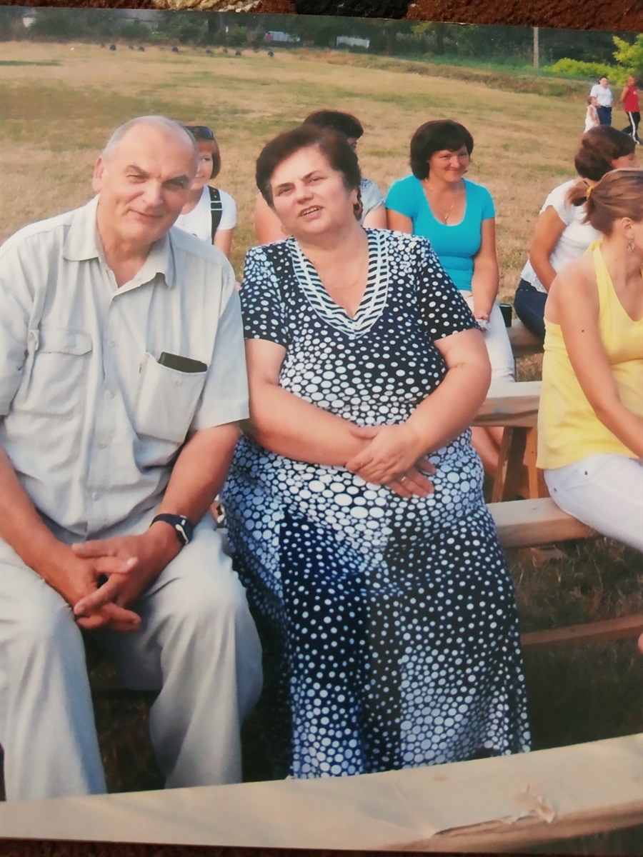 Подружжя Репи на Дні села в Мазінках 