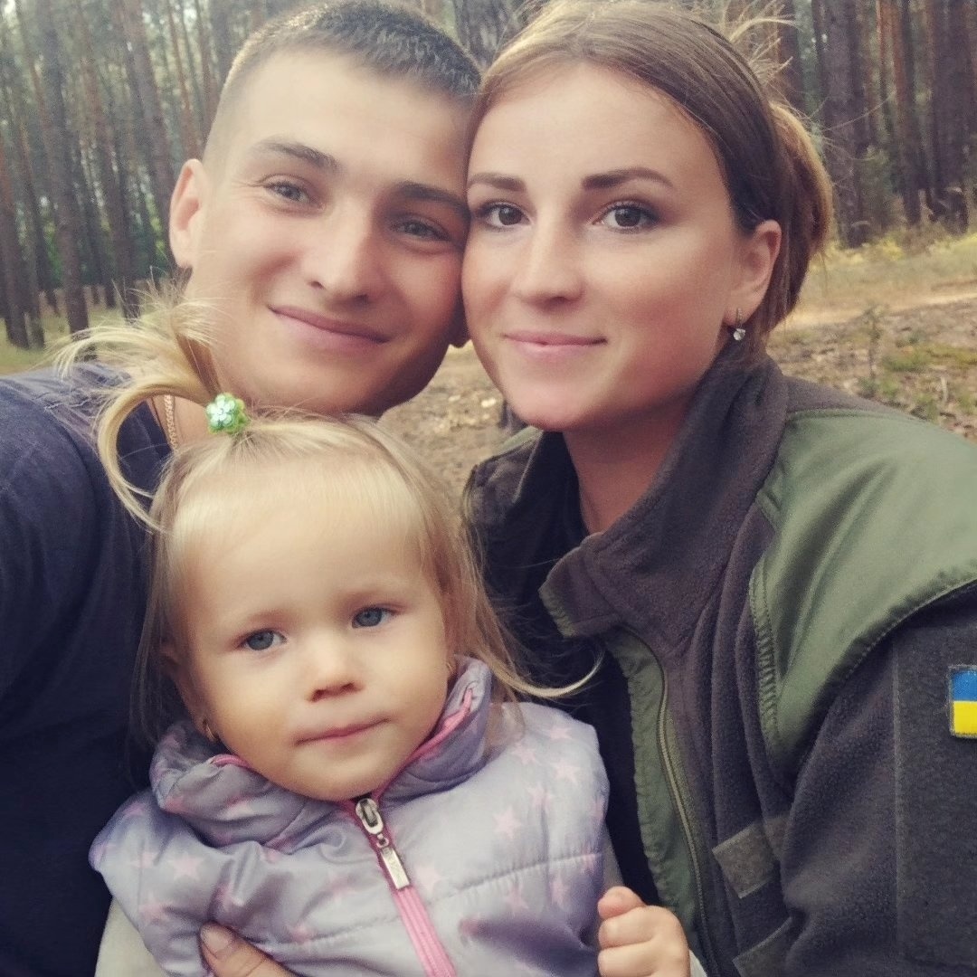 Альона Молокова із сім'єю