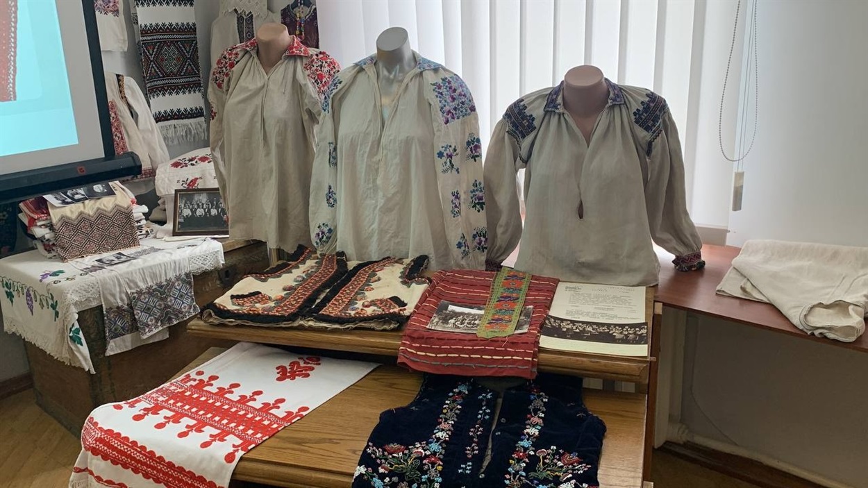 Одяг, прикрашений городоцьким швом