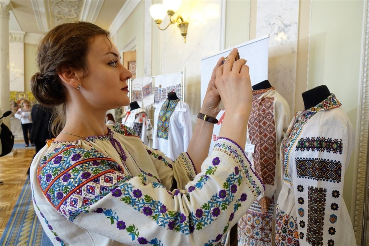 Леся Воронюк