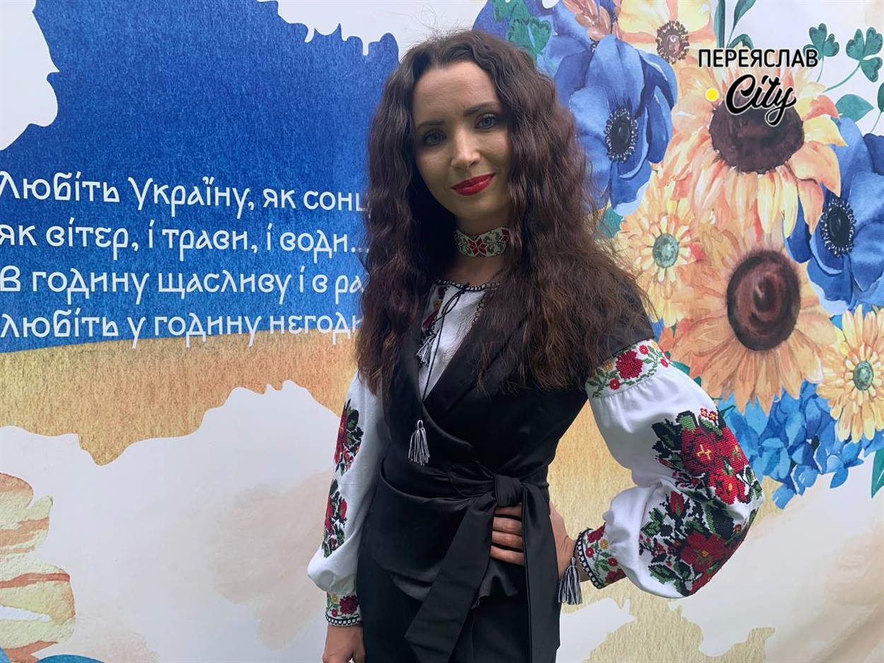 Юлія Шинкар – ведуча благодійного дійства