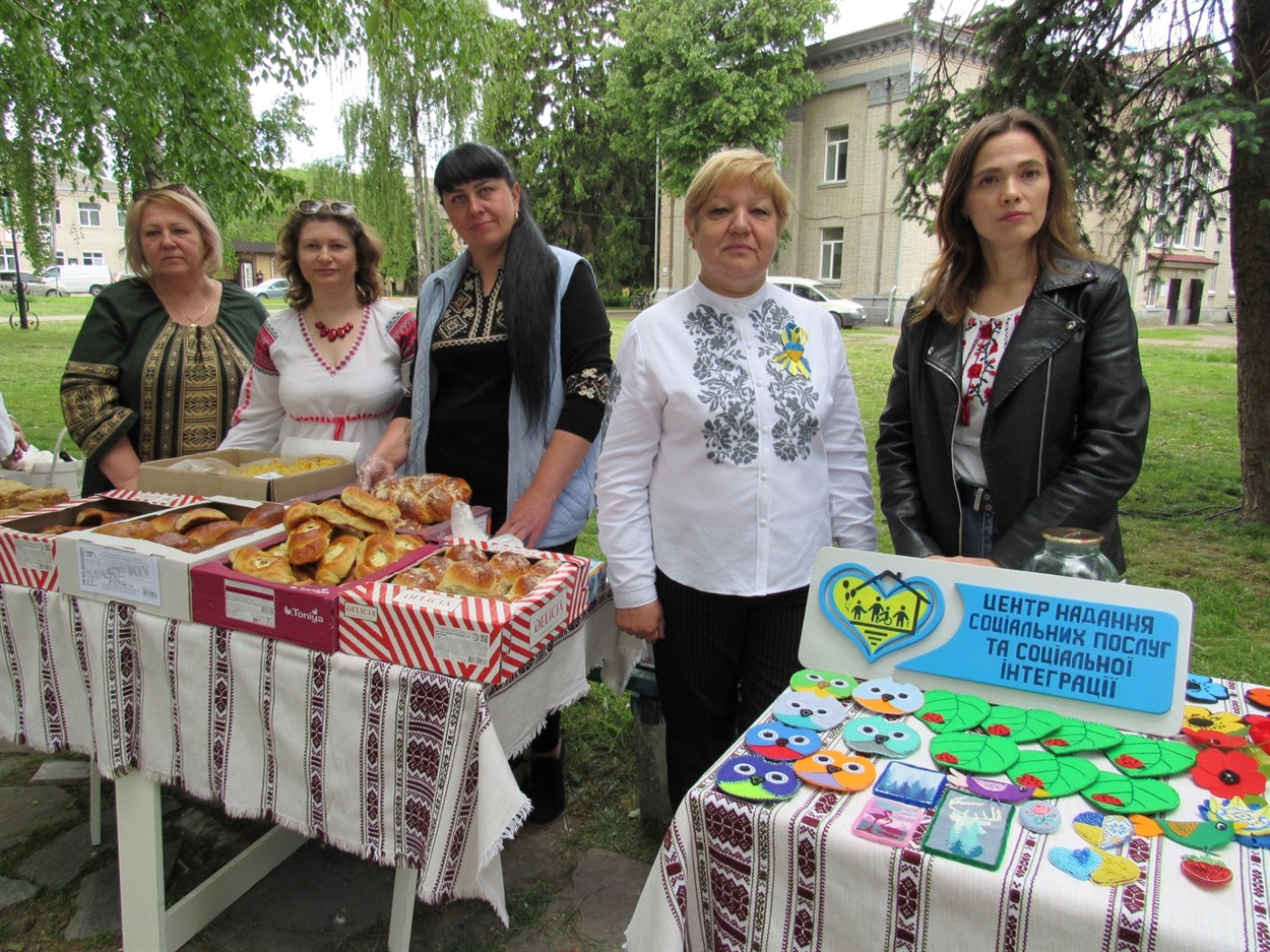 Підопічні Центру на загальноміському благодійному заході "День вишиванки"
