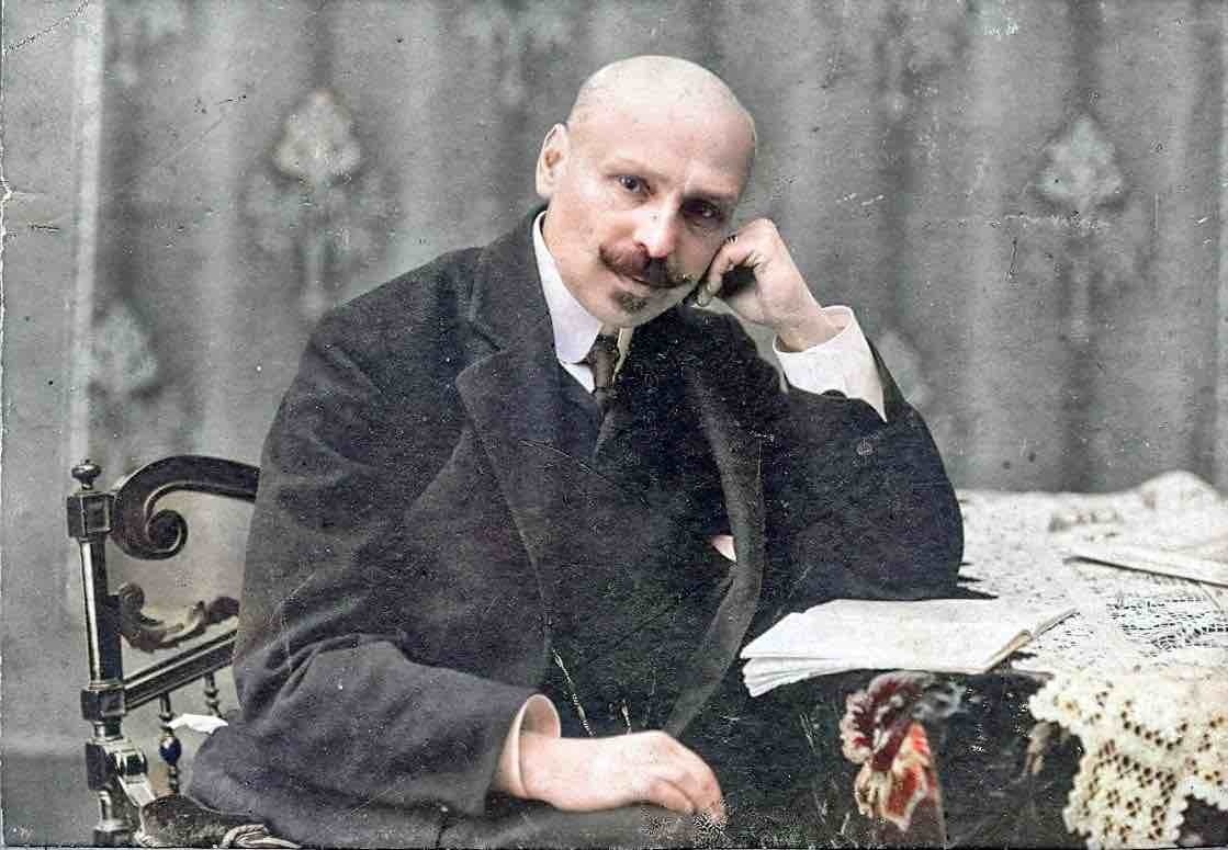 Михайло Коцюбинський, письменник, громадський діяч, класик української літератури «Fata Morgana», «Тіні забутих предків»