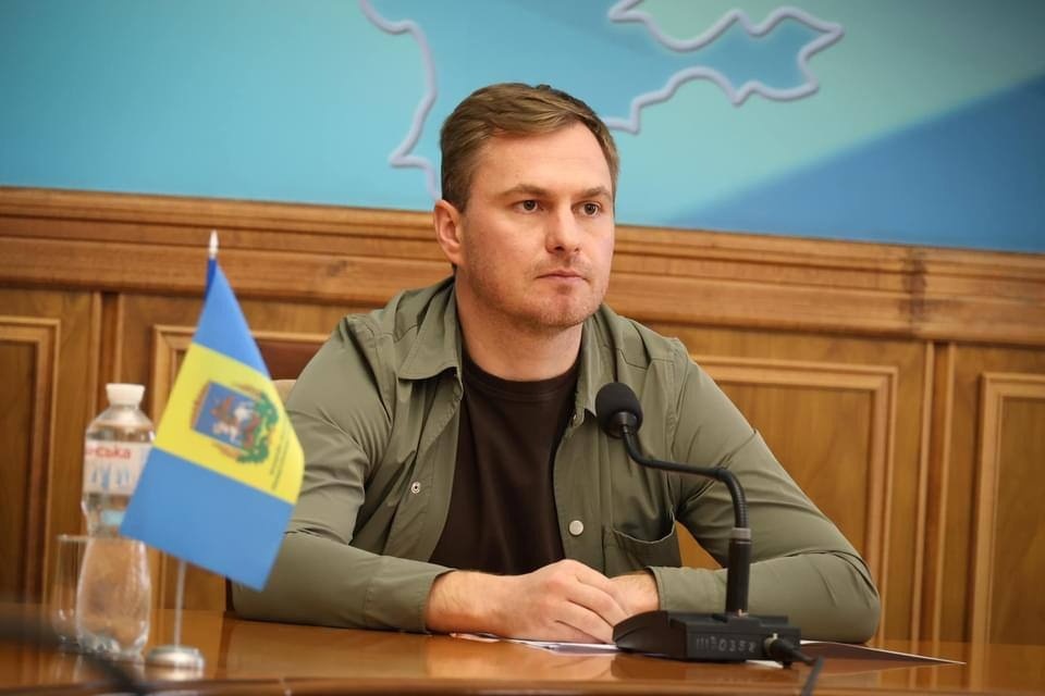 Голова КОВА Руслан Кравченко заявив про намір розірвання договору з підрядником на будівництві укриття для гімназії №5 у Переяславі  