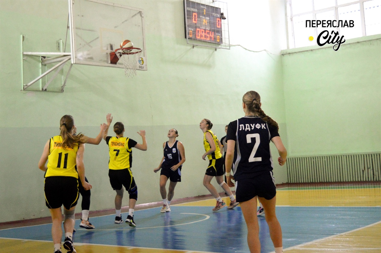 ра Переяслав-Львів перша ж атака принесла гостям два очки
