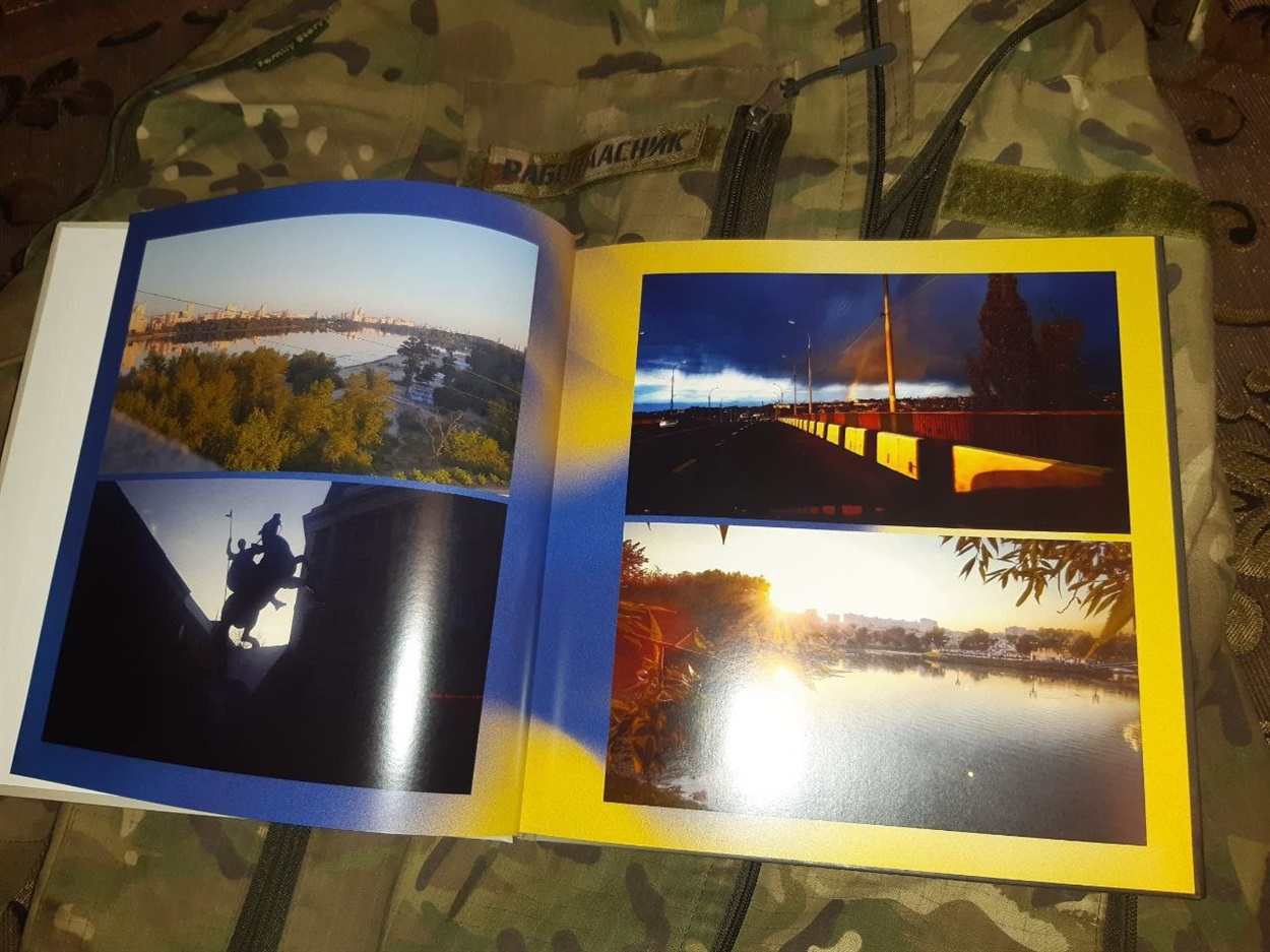 Фотоальбом з роботами воїна Олександра 