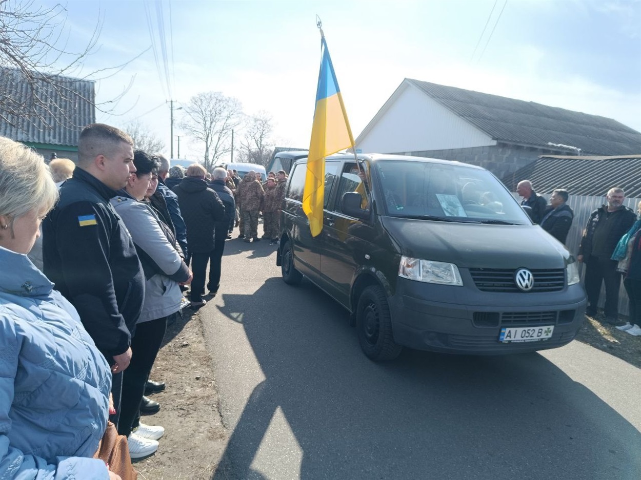 У Пристромах попрощалися із захисником України Олександром Іващенком. 8 березня 2025 р.  