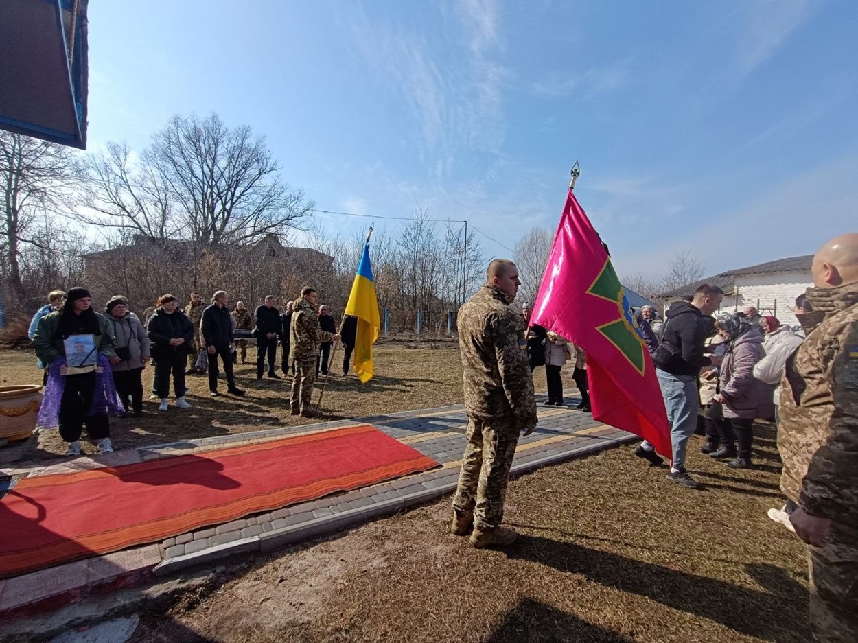У Пристромах попрощалися із захисником України Олександром Іващенком. 8 березня 2025 р.  