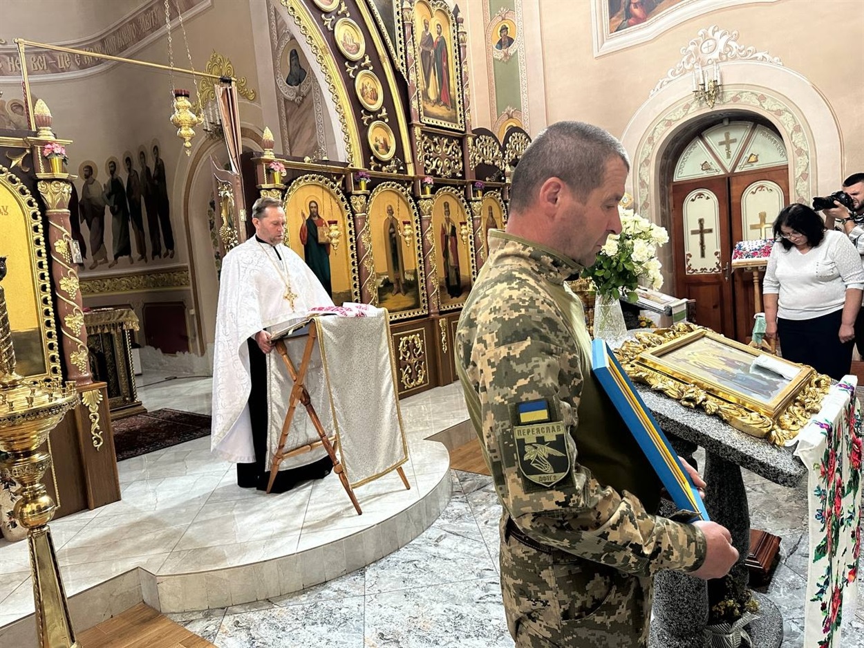Прощання та відспівування Воїна Андрія Ющенка у храмі Воскресіння Христового в Переяславі