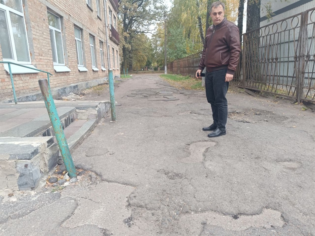 Віталій Гетьман: "тут пацієнтів на каталці неможливо довезти" 