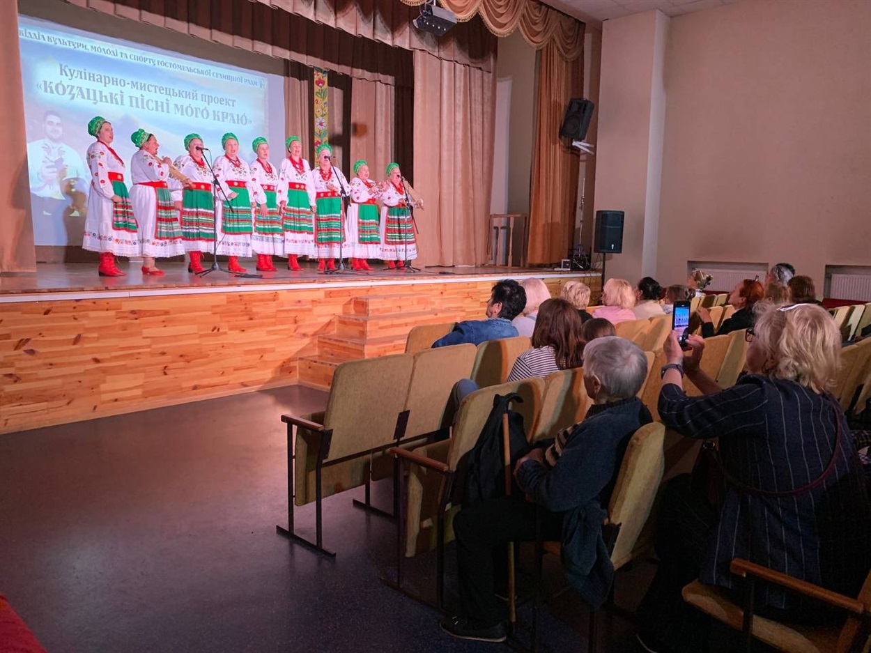 "Веселка" з Переяслава в Гостомелі