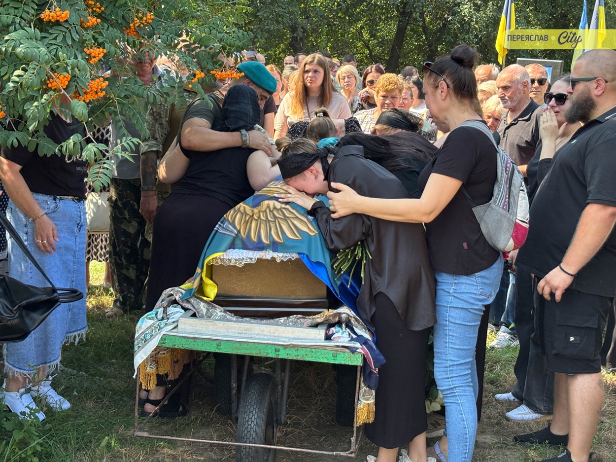 Прощання з Героєм Едуардом Олійником