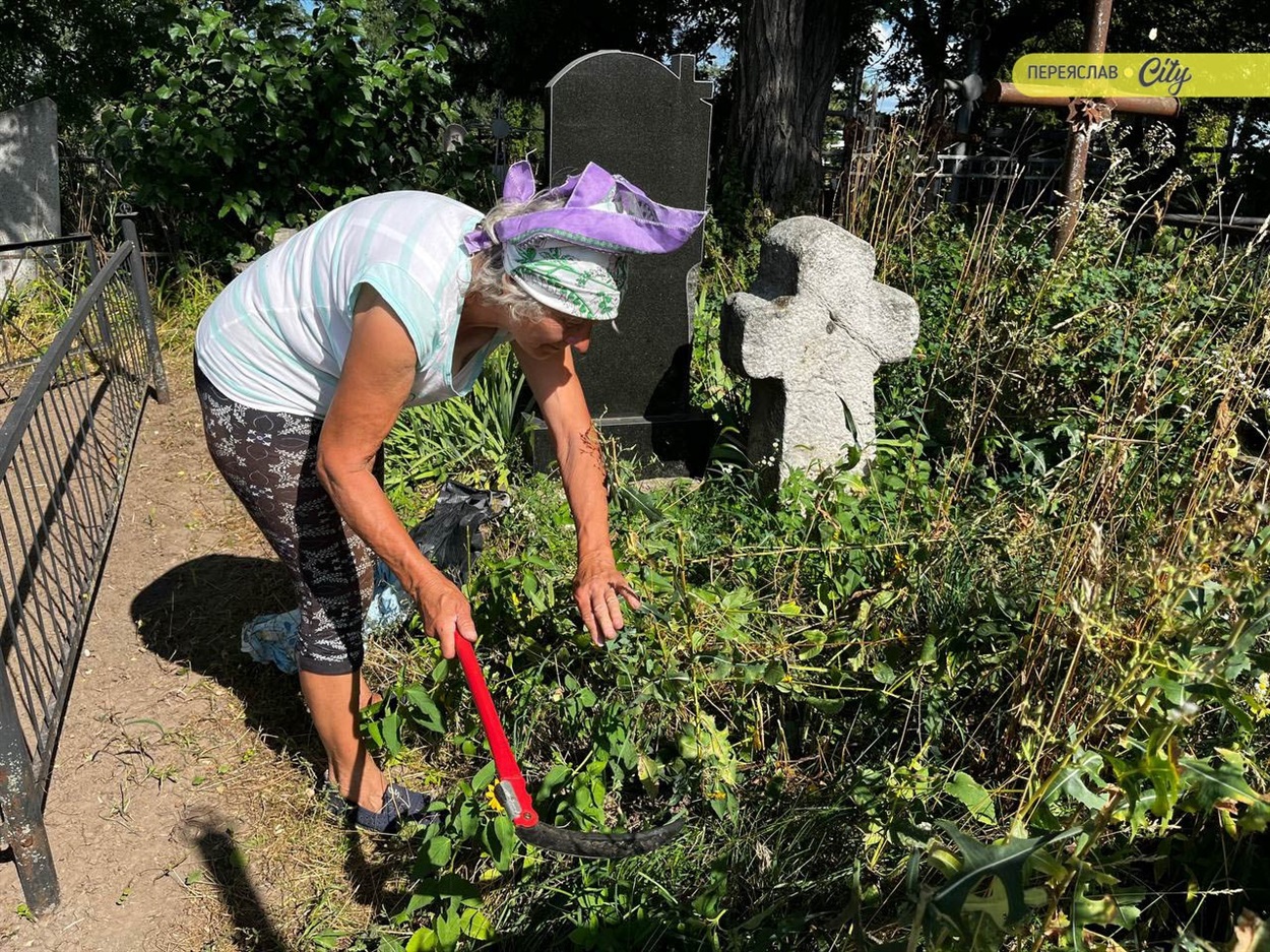 На Заальтицькому кладовищі у Переяславі похований Михайло Сікорський: чим ще воно особливе?