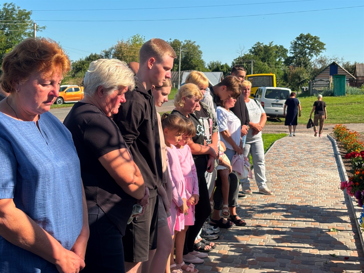 Алея Героїв у селі Мала Каратуль 