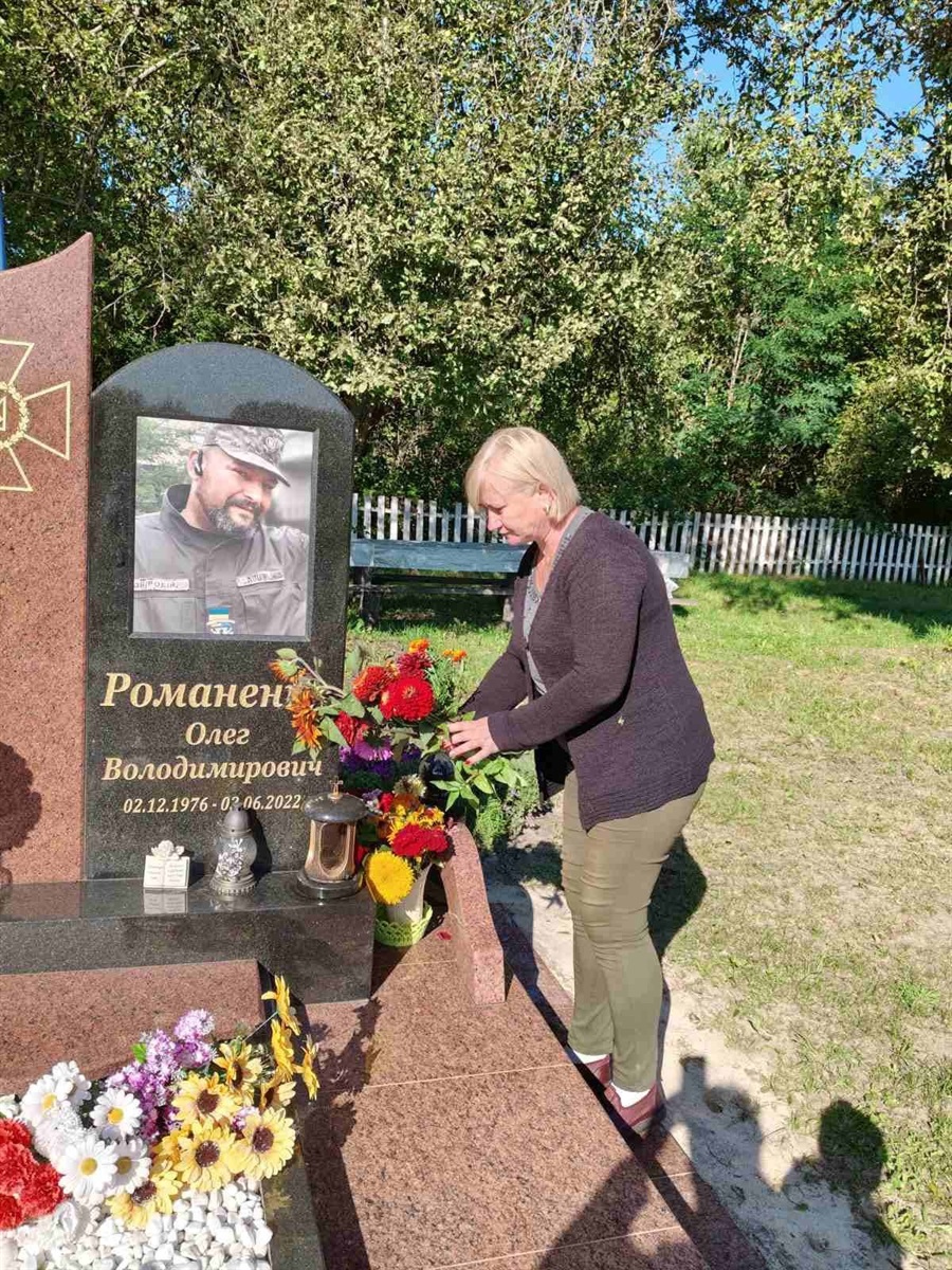 Вшанування Героя Олега Романенка в с.Строкова у День пам'яті захисників України 