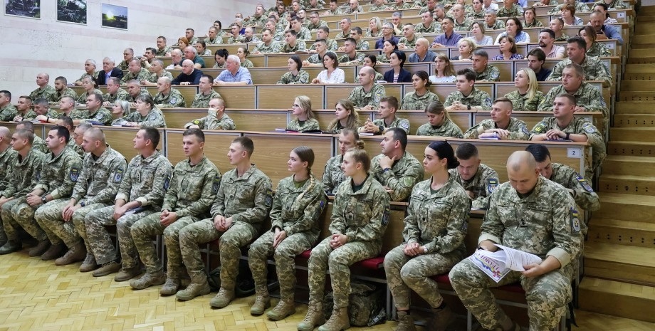 Військова підготовка у вишах