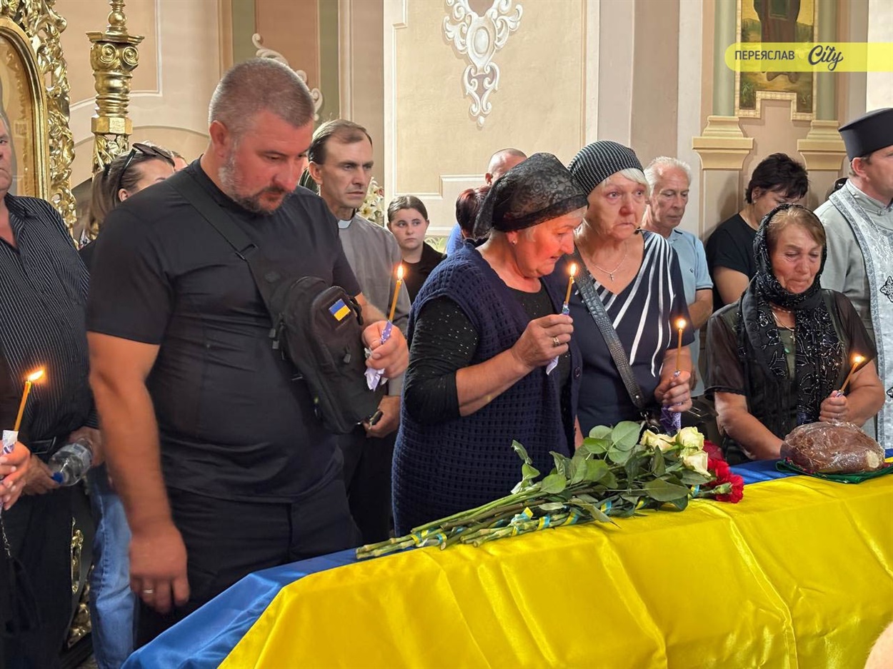 Прощання з Героєм Олександром Гришком