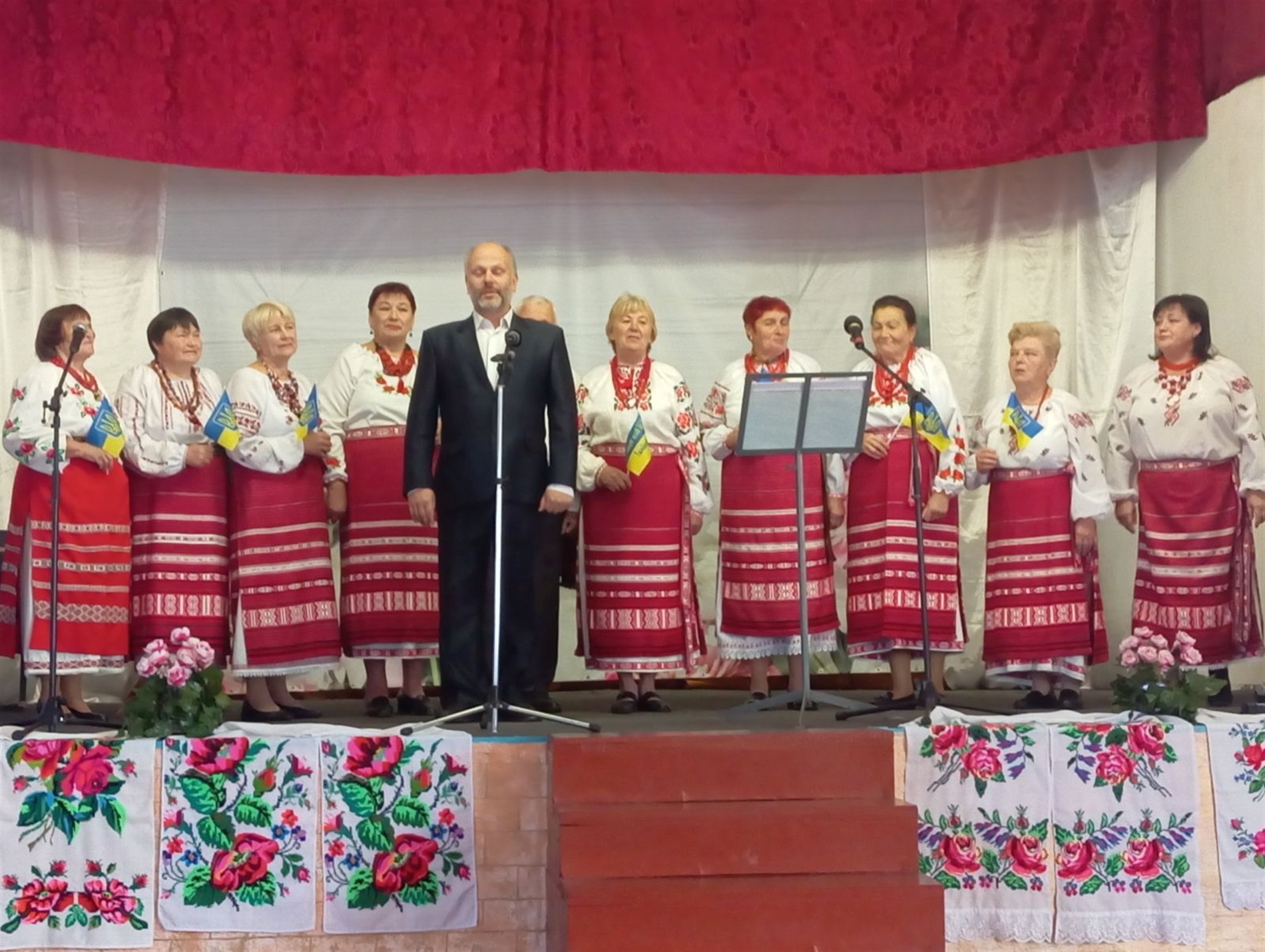 У селах на Переяславщині збирали кошти для підтримки ЗСУ на благодійних заходах