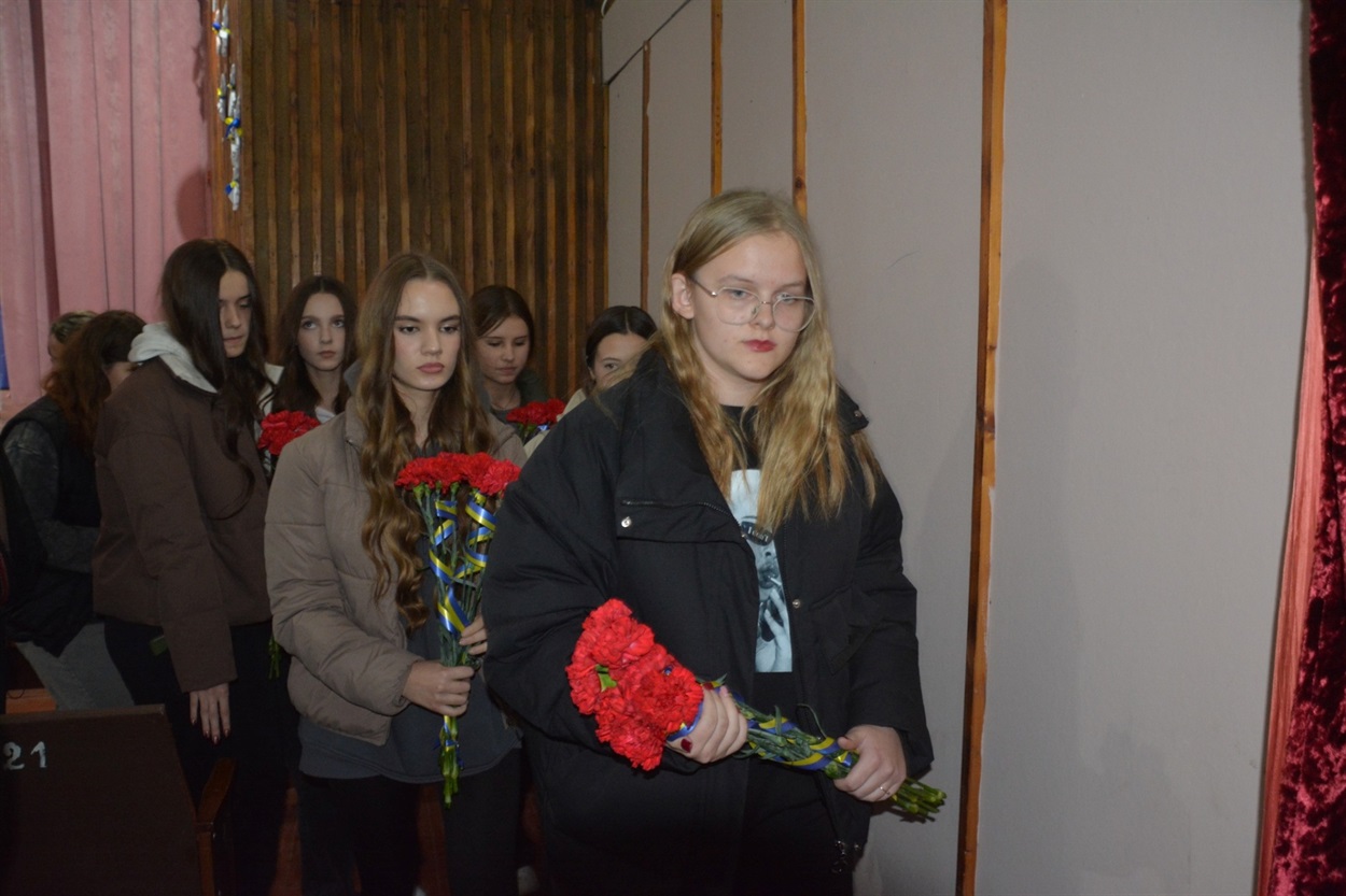 У Студениках відзначили День заснування громади і вручили дітям Героїв обереги "Батьківське серце"
