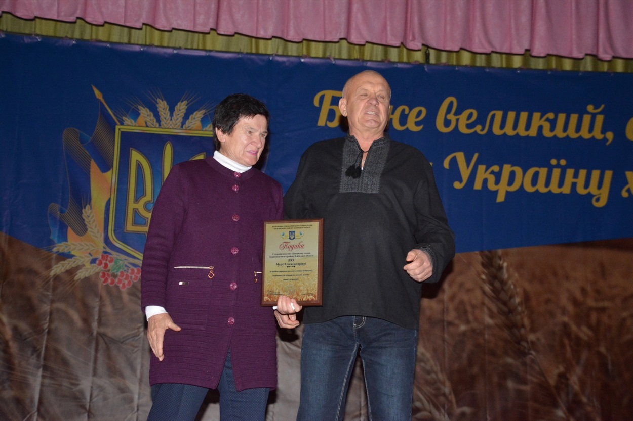 У Студениках відзначили День заснування громади і вручили дітям Героїв обереги "Батьківське серце"
