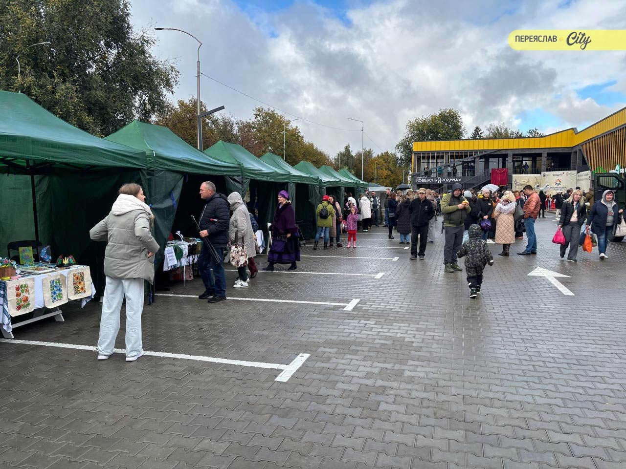 Патріотична хода та козацькі пісні: 