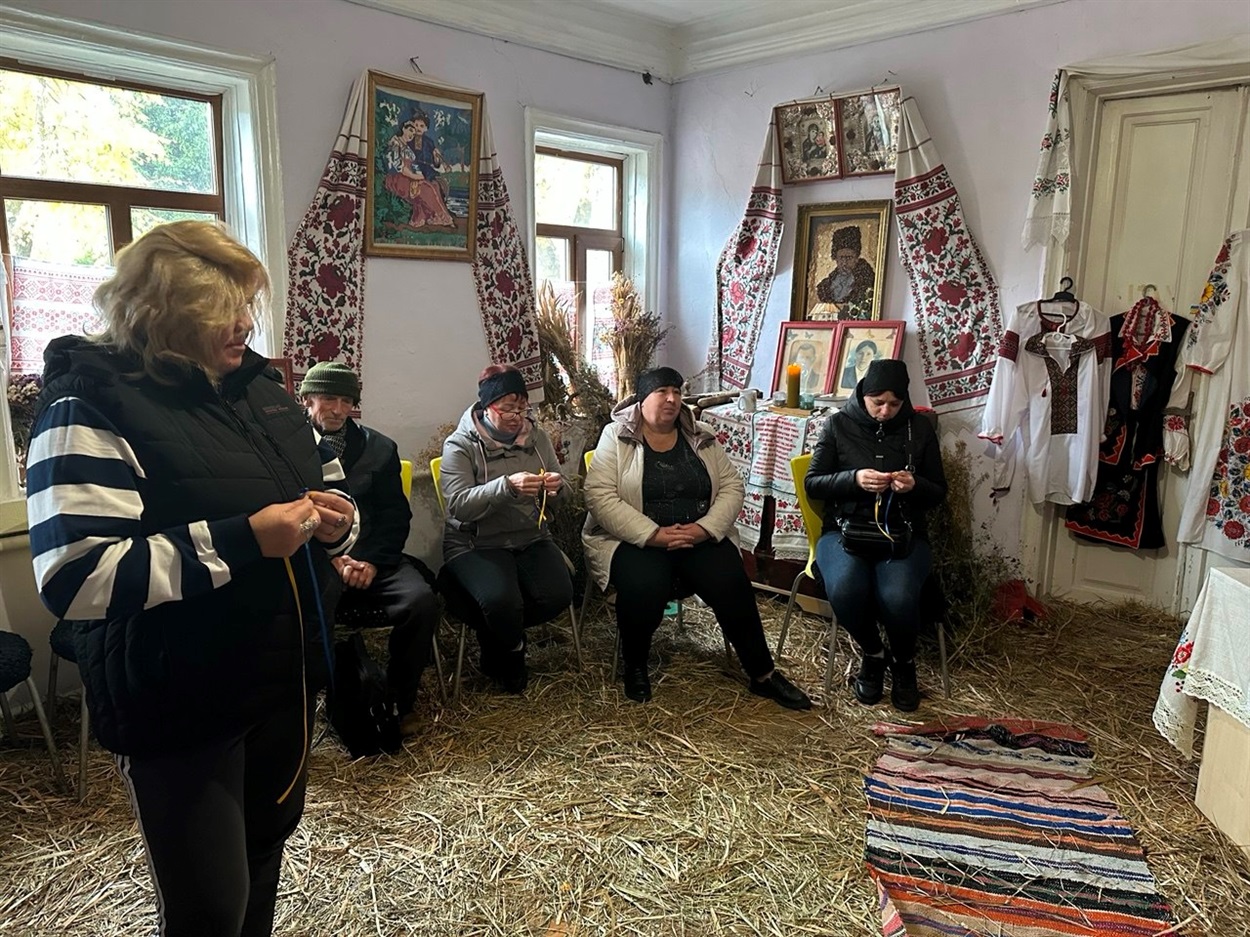 Рідні загиблих Героїв проводять свої зустрічі в центрі "Любомир" у Переяславі. 18 жовтня 2025 р. 