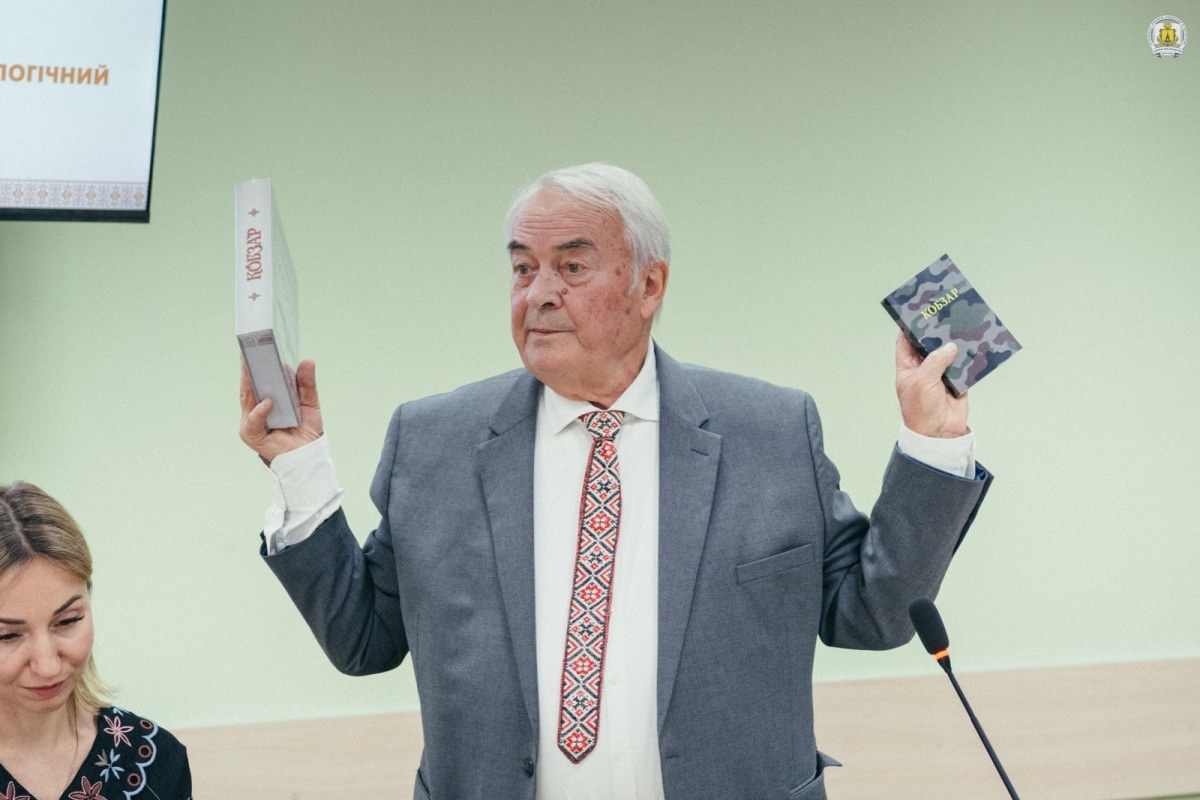 Почесний переяславець Іван Якименко серед лауреатів премії Сікорського: підсумки форуму в Переяславі