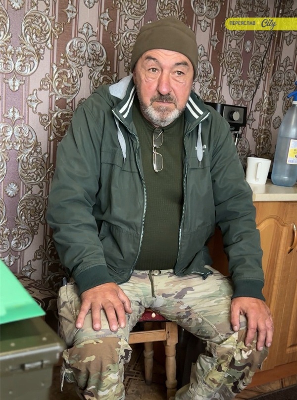 Микола Шаповал, батько Романа, захищав Україну із 2015 року, звільнився зі служби після загибелі сина.  