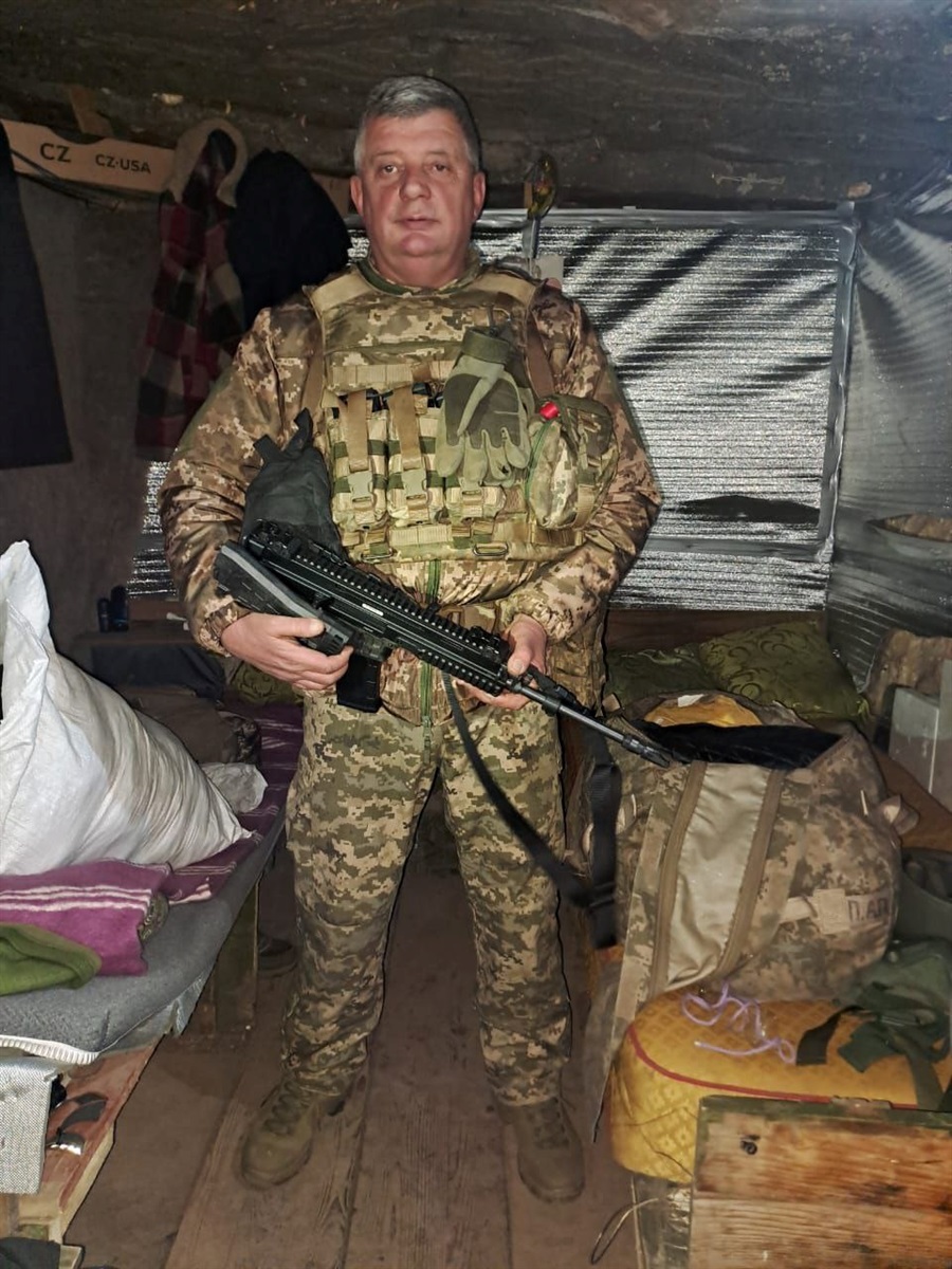 "Людей не вистачало, тому «плюсували на БК» всіх, хто був". Анатолій Петькун перед першим своїм виходом на бойову позицію. І останнім...  