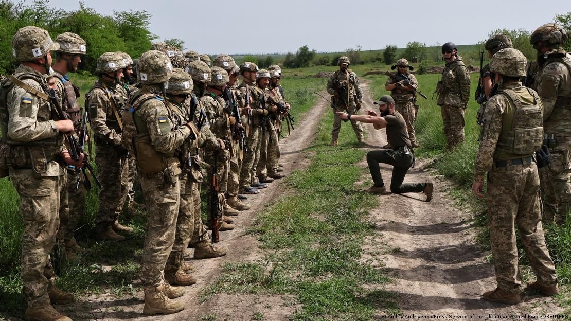 контракти для військових