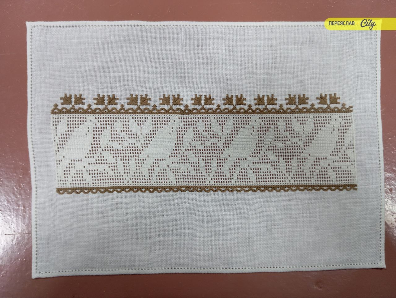 «Переяславська сорочка»: як майстрині відроджують давні вишивальні традиції рідного краю