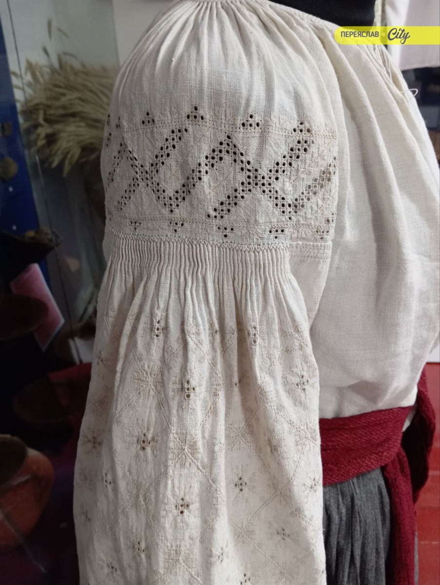«Переяславська сорочка»: як майстрині відроджують давні вишивальні традиції рідного краю