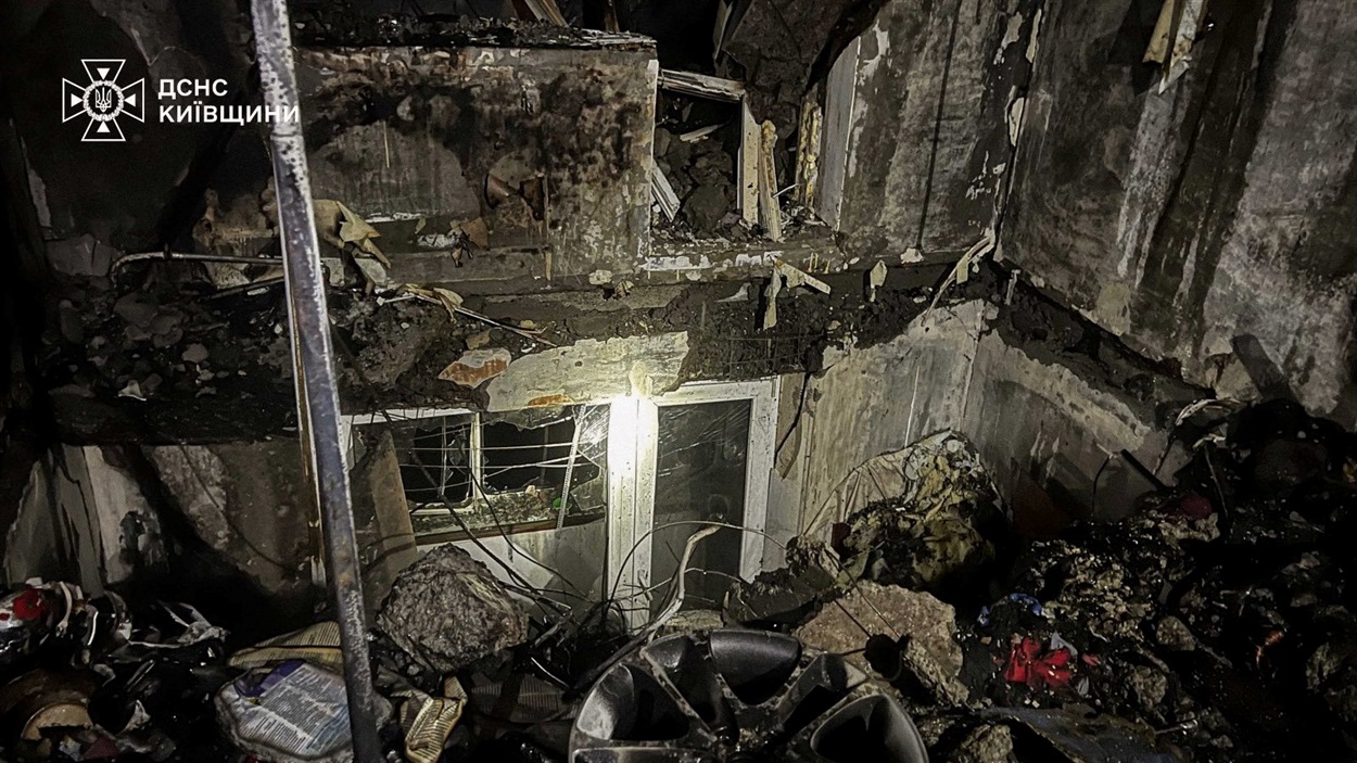 Нічна атака на Київщину: двоє загиблих, десятки постраждалих та значні руйнування житлових будинків