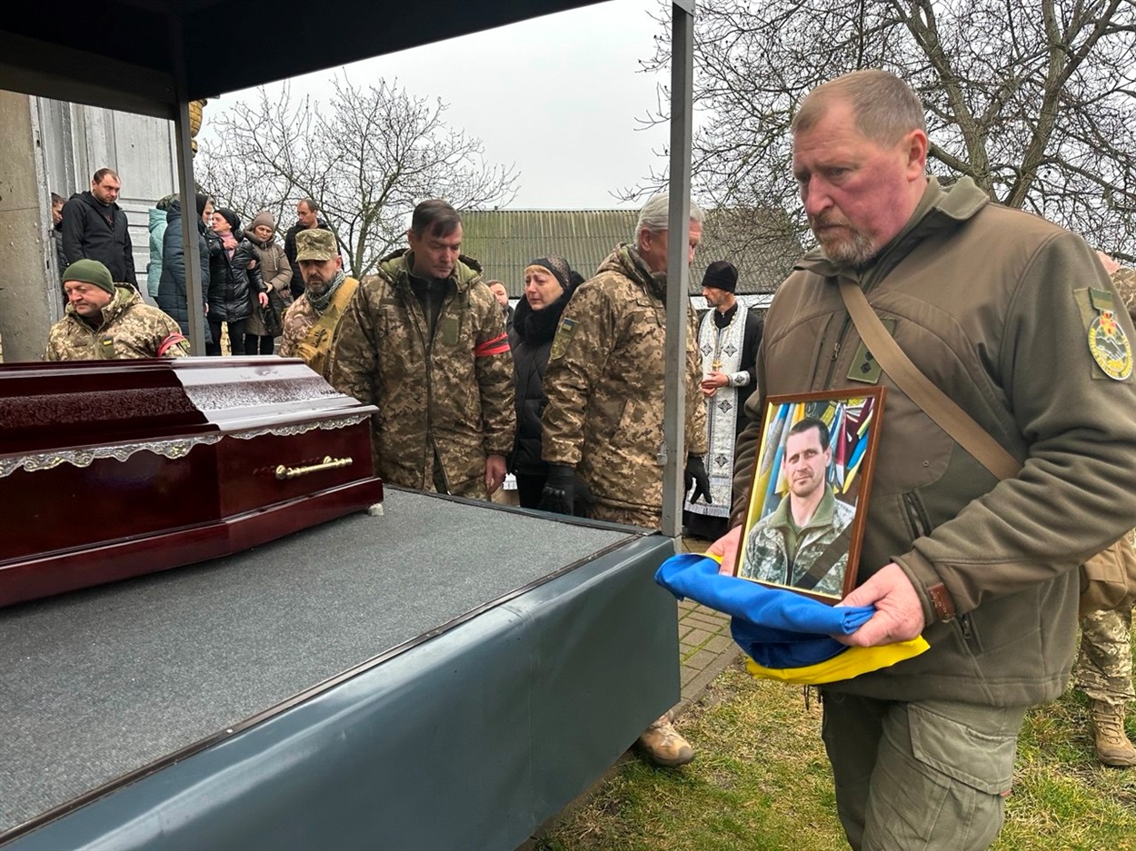 Воїна Василя Поплавського відспівали в Свято-Успенському храмі в Переяславі. 2 грудня 2025 року  