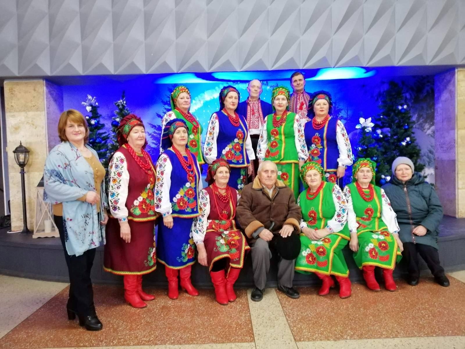 Аматорський колектив української пісні 