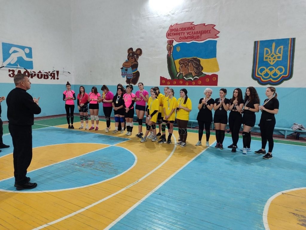 Першість з волейболу серед жіночих команд провели у Переяславі: дайджест спорту