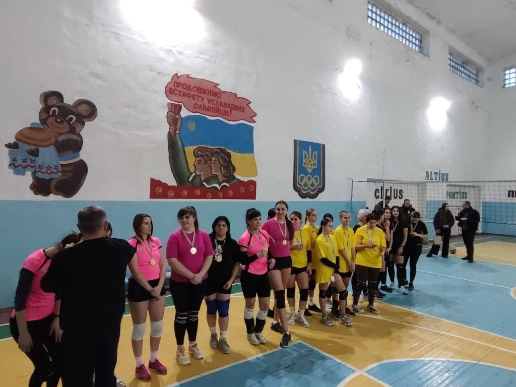Першість з волейболу серед жіночих команд провели у Переяславі: дайджест спорту