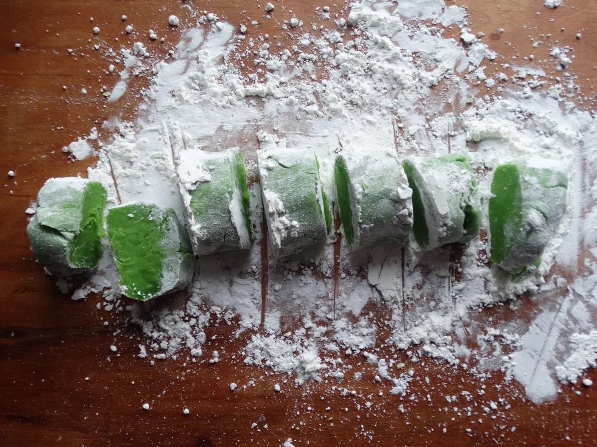 Як приготувати моті: рецепт популярного японського десерту