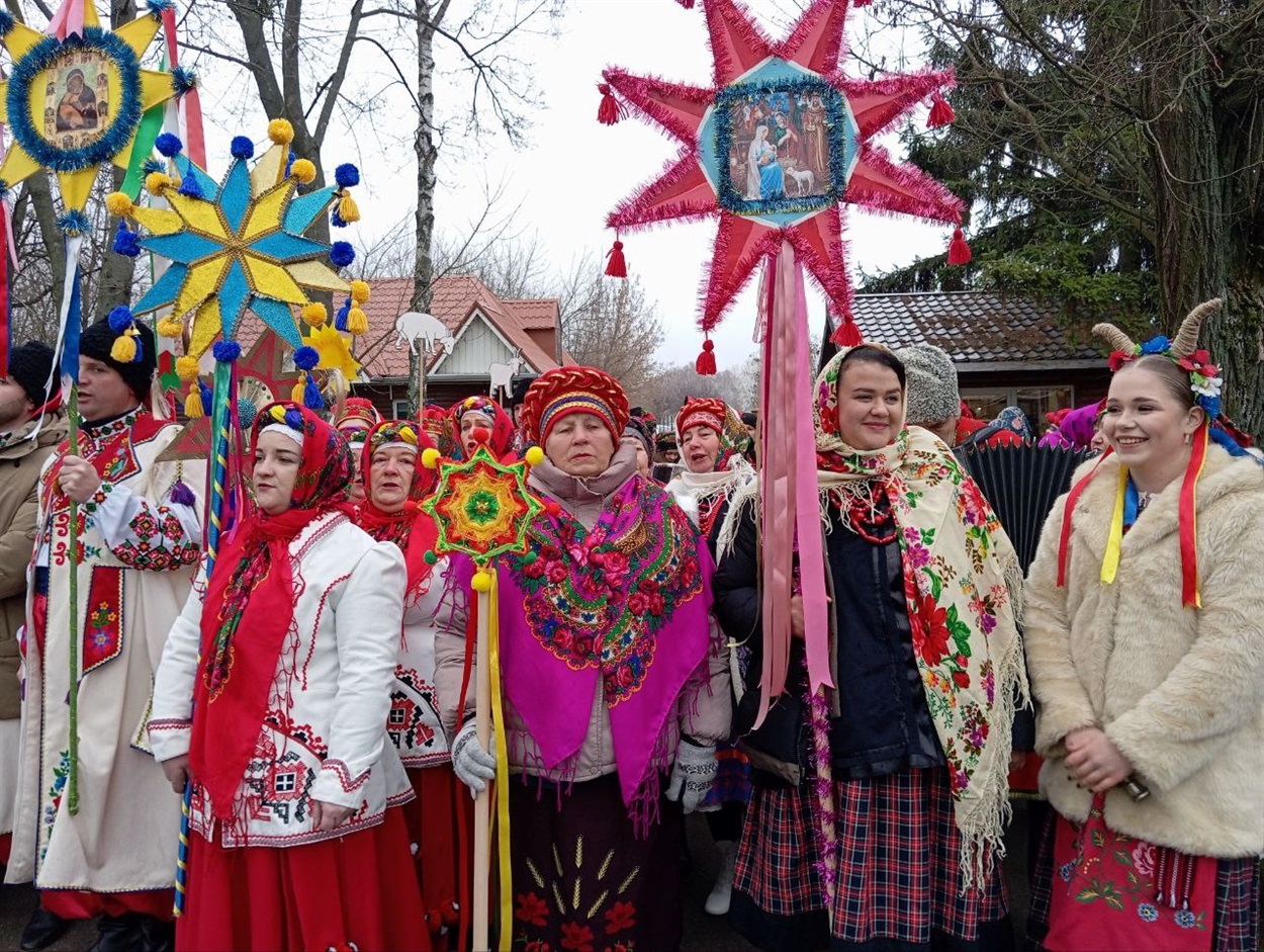 "Переяславська коляда-2025" на музеї просто неба в НІЕЗ "Переяслав" 