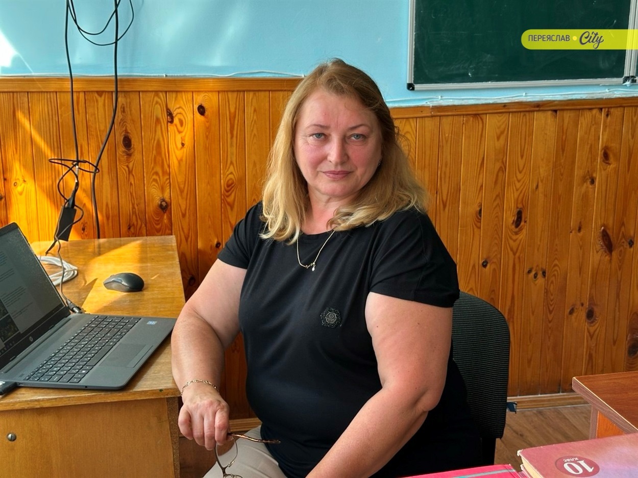 Надія Мельник викладає в переяславському ліцеї Володимира Мономаха українську мову та літературу