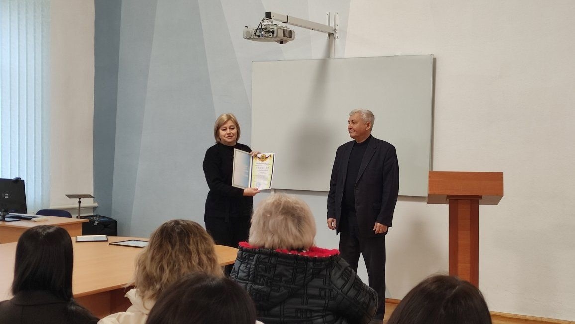 Миколу Лопату нагородили нагрудним знаком "За вагомий внесок у розвиток професійної освіти України"